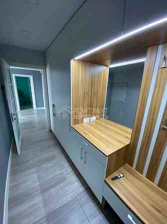 Продаж Квартира 4-кімнатна, 1/10 поверх на вул. Захисників України Песочин