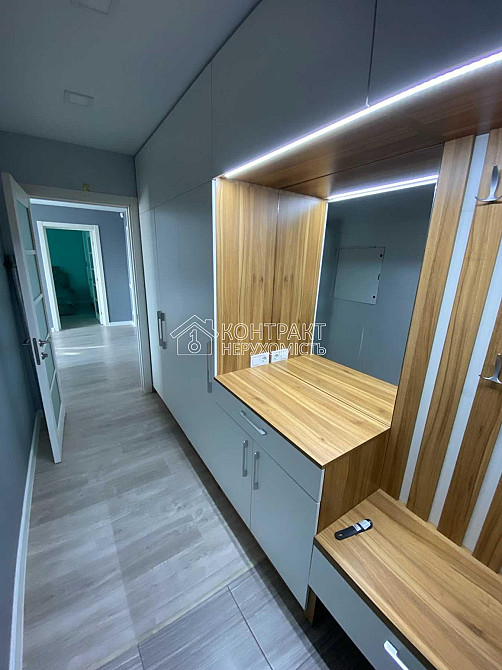 Продаж Квартира 4-кімнатна, 1/10 поверх на вул. Захисників України Песочин - изображение 1