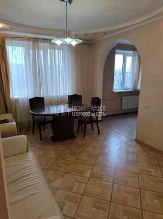 Продаж Квартира 3-кімнатна, 7/16 поверх на вул. Балакірєва Харків