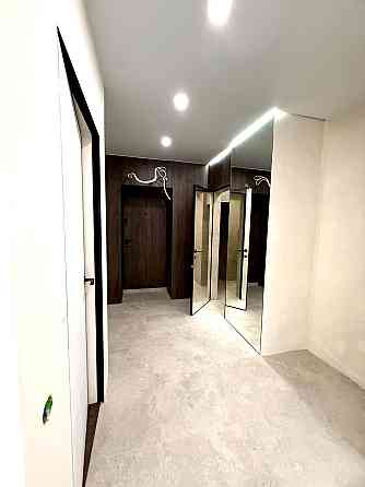 Продаж Квартира 2-кімнатна, 3/4 поверх на Володимирська вул., д. 76-Б Киев