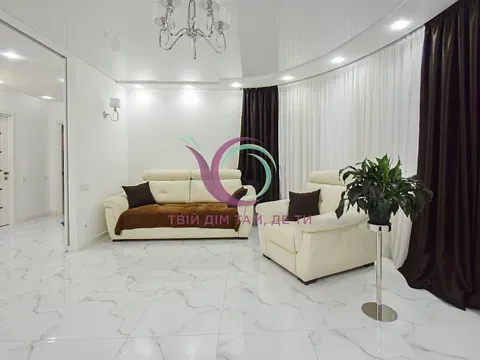 Продаж 3к Квартира 98 кв.м Тролейбусна вулиця 9Б Тернопіль - фото 2