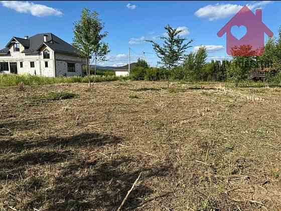 Продаж земельної ділянки 8 соток на Центральна 