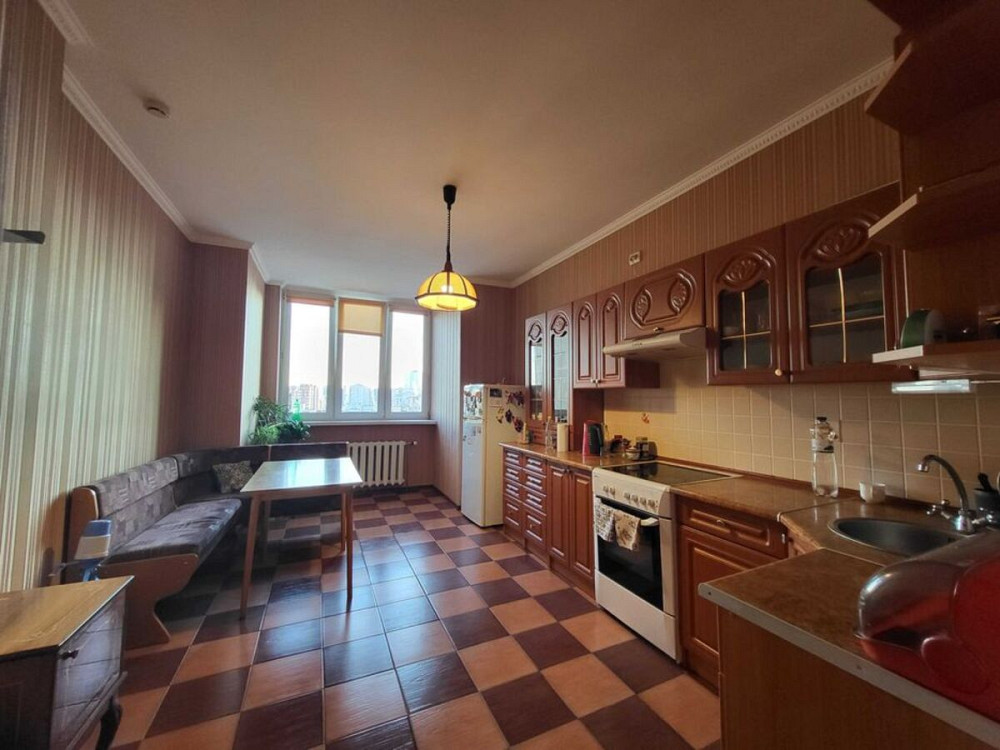 Продаж Квартира 2-кімнатна, 18/36 поверх на Срібнокільська, 1 Київ - фото 1