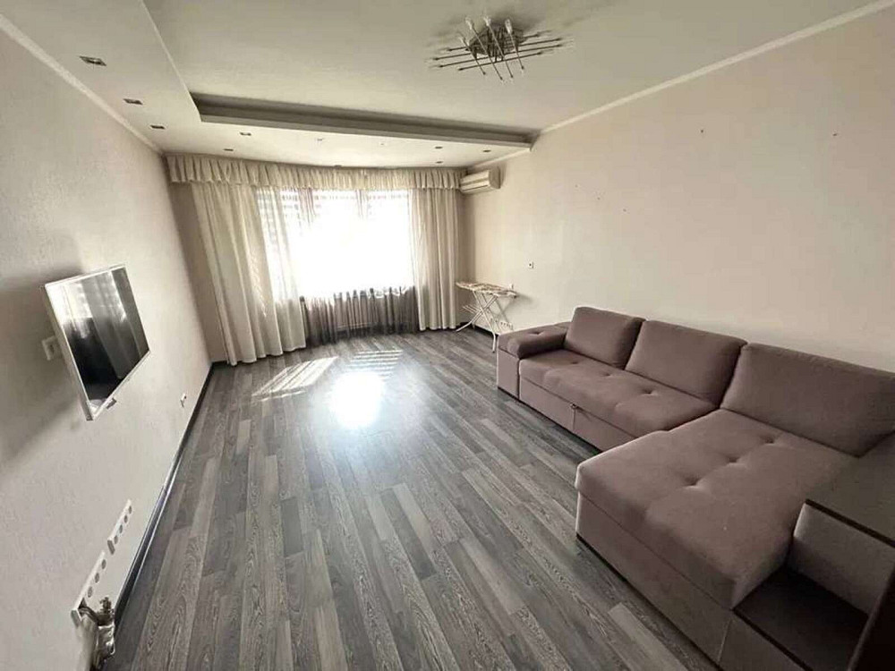 Оренда Квартира 2-кімнатна, 16/17 поверх на пр. Петра Григоренко, 13б Kiev - photo 1