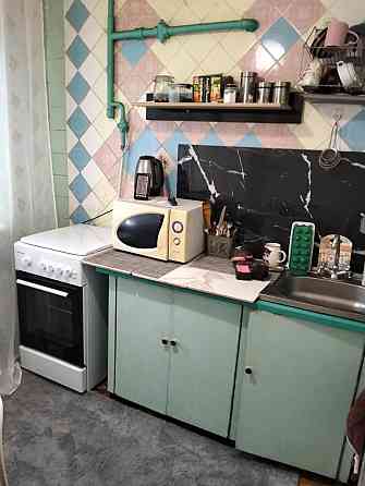 Оренда Квартира 1-кімнатна, 1/5 поверх на Вацлава Гавела, 77 Киев