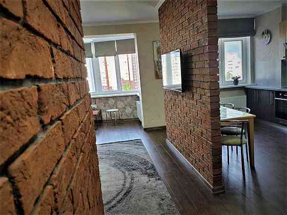 Оренда Квартира 1-кімнатна, 11/25 поверх на вул. Ревуцького, 7В Kiev