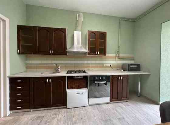 Квартира в кирпичном доме . В районе Южного рынка. Одеса