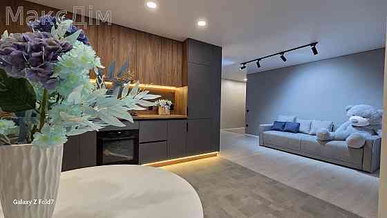 Продаж Будинок 3-кімнатний на вул. Академіка Сахарова Тернополь