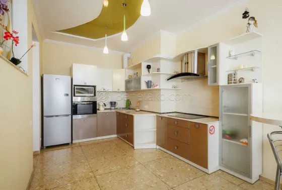 Продаж 3к Квартира 120 кв.м Генуэзская, 5 Одеса