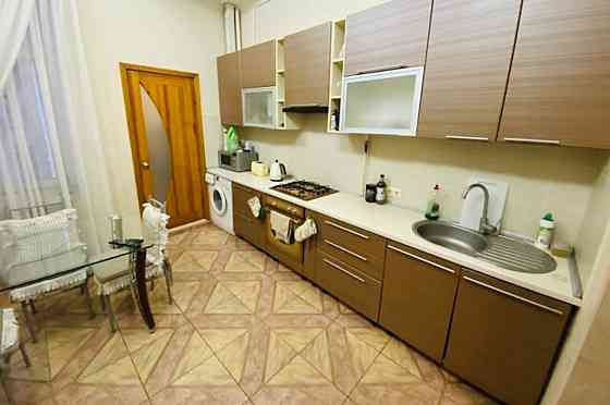 Продам 5-ти комнатную квартиру на ул. Жуковского/Покровский пер. Одесса