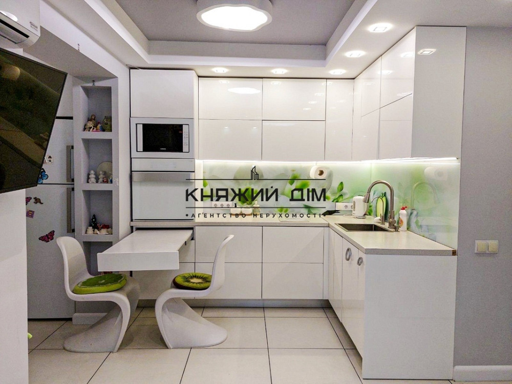 Оренда Квартира 1-кімнатна, 9/9 поверх на Оболонский просп. Киев - изображение 1