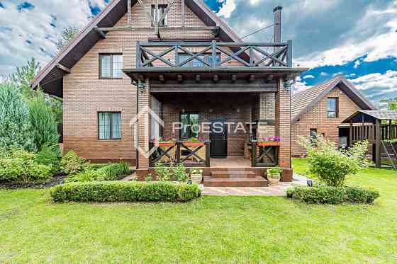 Продаж Будинок 6-кімнатний на вул. Садовая Киев