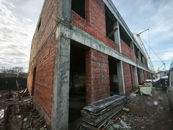 Продажа Торгово-офисный центр площадь 790 кв.м  на Андрія Палая Ужгород