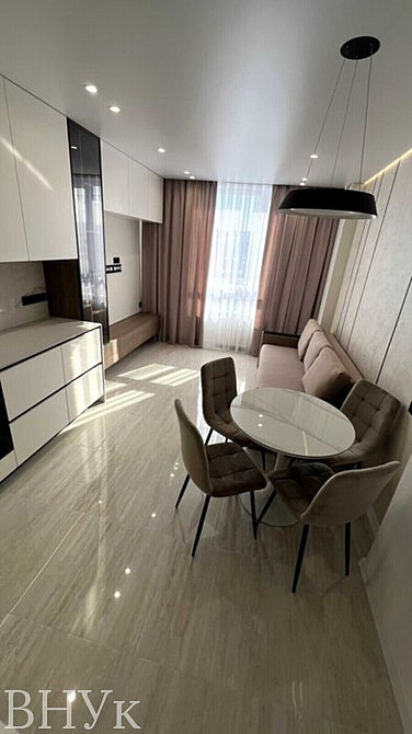 Продаж Квартира 1-кімнатна, 8/8 поверх на Київська Чернівці - фото 1