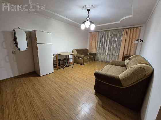 Продаж Квартира 1-кімнатна, 8/9 поверх на вул. Бродівська Тернополь