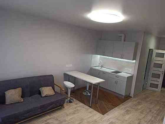 Оренда Квартира 1-кімнатна, 26/2 поверх на ул. Каменская, 128 Київ