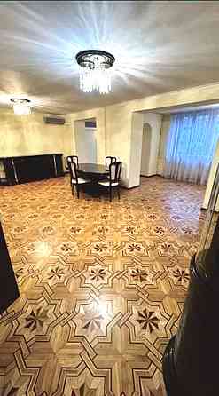 Просторная квартира возле парка Шевченко Одеса