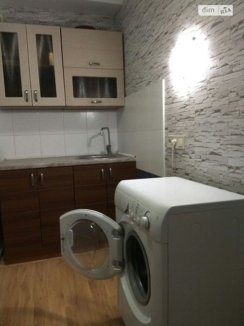 Оренда Квартира 2-кімнатна, 3/5 поверх на Космическая ул., 3 Киев - изображение 4