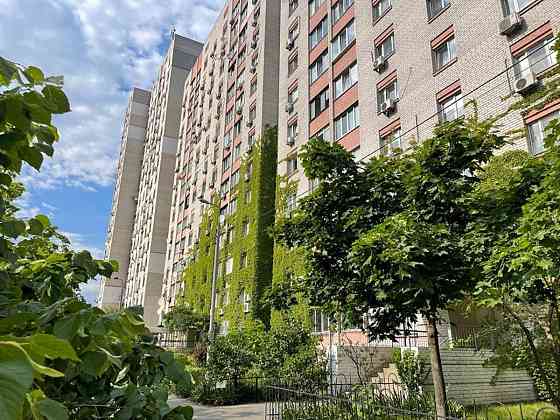 Продаж Квартира 2-кімнатна, 13/16 поверх на Ревуцького, 5 Київ