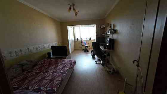 Продаж Квартира 3-кімнатна, 9/9 поверх на Варненская улица, 23 Одесса