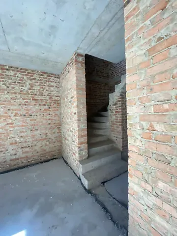 Продаж 2-поверховий   120 кв.м 4 кімн. на Кулика і Гудачека (Макарова) вулиця Рівне - фото 16