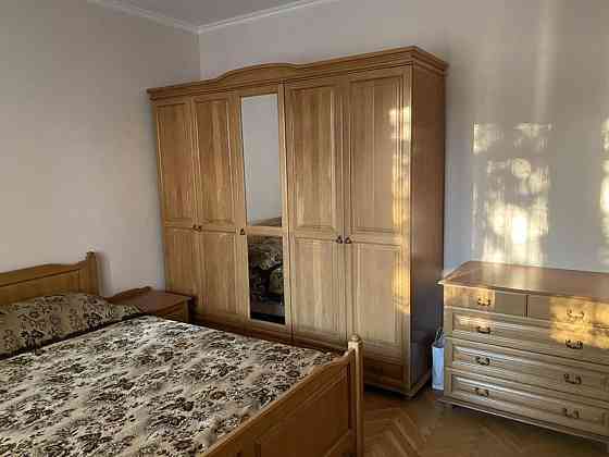 Оренда Квартира 3-кімнатна, 3/16 поверх на ул. Михаила Драгоманова, 40б Київ