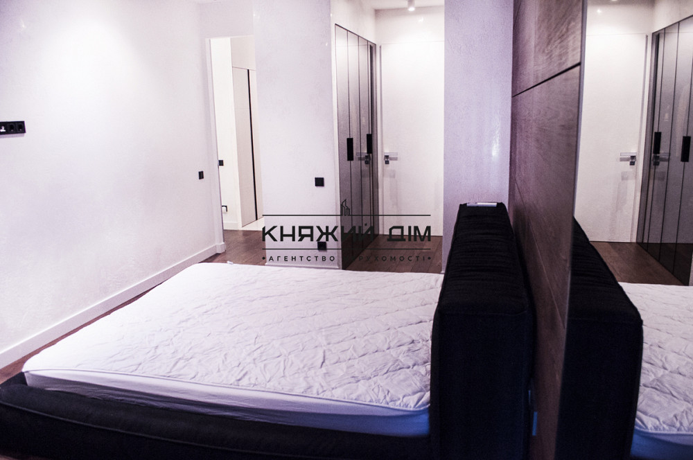 Без комиссии! Продажа видовой 3-х к. квартиры с дизайнерским ремонтом в ЖК Заречный. № 21133695 Kiev - photo 11