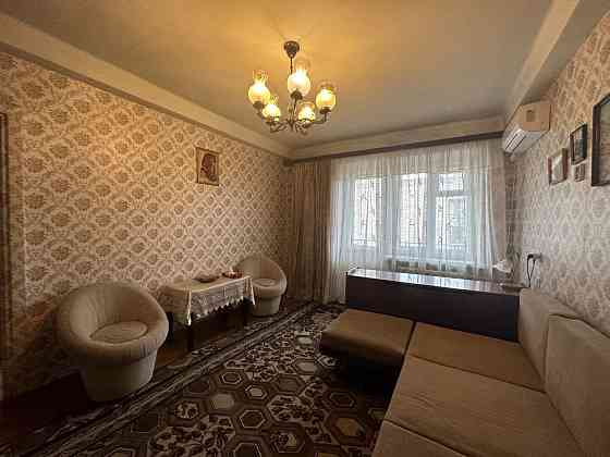 Продаж Квартира 2-кімнатна, 10/10 поверх на Лесі Українки вул., д. 28 Киев