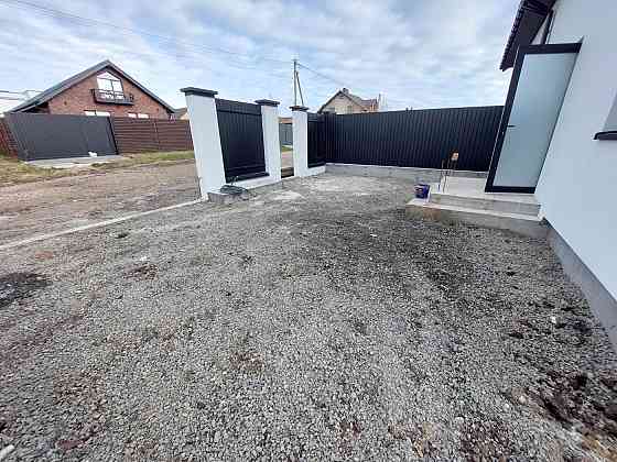 Продаж Будинок 4-кімнатний на вул. Довженка Солонка