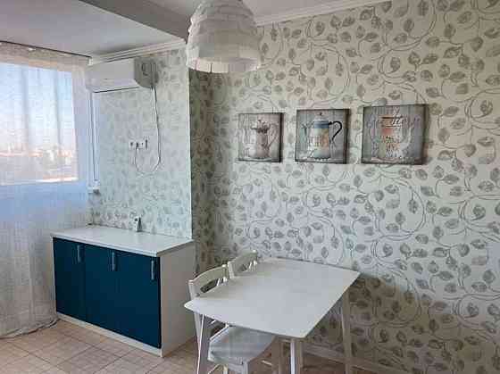 Оренда Квартира 2-кімнатна, 15/25 поверх на ул. Сикорского Киев