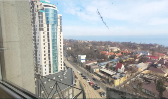 Продам 2 комнатную квартиру с прямым видом на море. Одесса