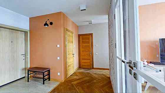 Продаж Квартира 3-кімнатна, 10/27 поверх на просп. Голосіївський вул., д. 95 Київ