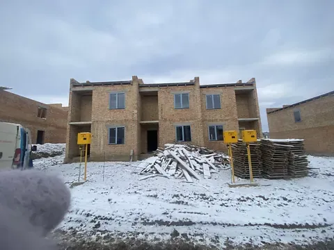 Продаж 2-поверховий   100 кв.м 4 кімн. на Кулика і Гудачека (Макарова) вулиця 8 Рівне - фото 1