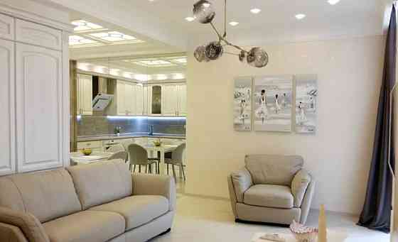 Оренда Квартира 3-кімнатна, 10/23 поверх на Французский б-р, 60в Одесса