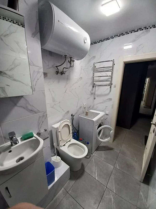 Оренда Квартира 1-кімнатна, 26/26 поверх на ул. Юлии Здановской (ул. Михаила Ломоносова), 36в Київ - фото 3