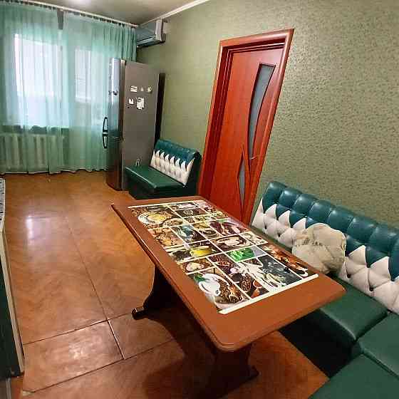 Оренда Квартира 3-кімнатна, 5/15 поверх на вул. Бориса Гмирі, 9В Kiev