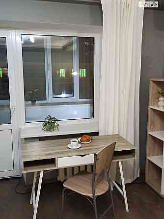 Оренда Квартира 1-кімнатна, 6/9 поверх на вул. Жилянська, 69-71 Київ