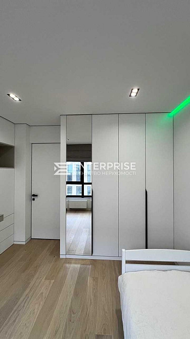 Продаж 2к Квартира 78 кв.м Салютна вул. Kiev - photo 15