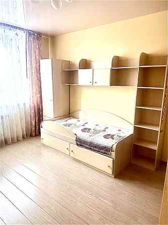 Оренда Квартира 2-кімнатна, 15/24 поверх на вул. Чавдар, 1 Киев