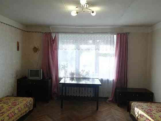 Продаж Квартира 2-кімнатна, 3/9 поверх на Вереснева, 12А Kiev