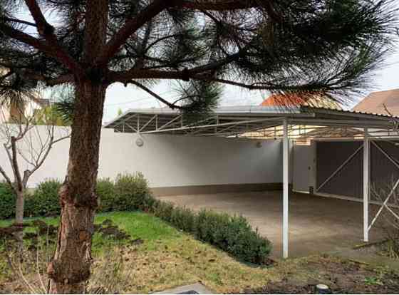 Оренда Будинок на Кленовая ул. 