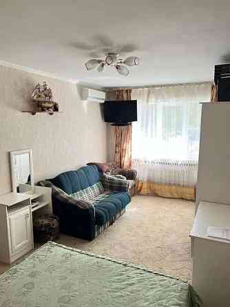 Оренда Квартира 1-кімнатна, 1/5 поверх на Олени Теліги, 9 Киев