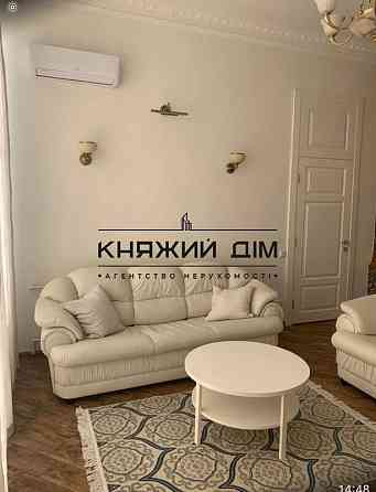 Оренда Квартира 4-кімнатна, 3/5 поверх на Вильгельма Котарбинского ул Киев