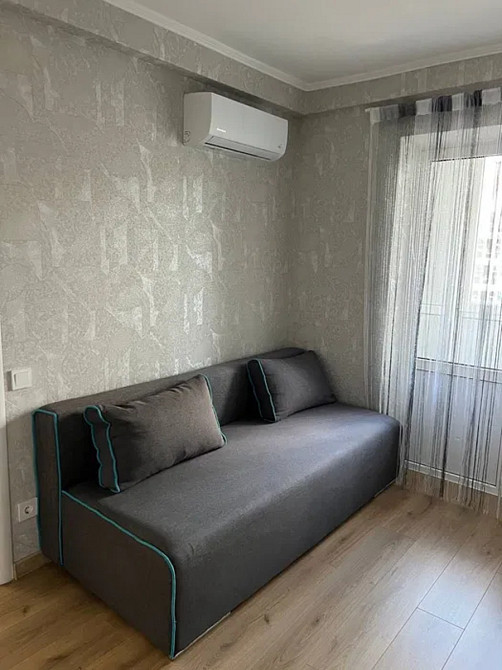 Оренда Квартира 1-кімнатна, 8/9 поверх на Рокосовського, 3а Kiev - photo 1