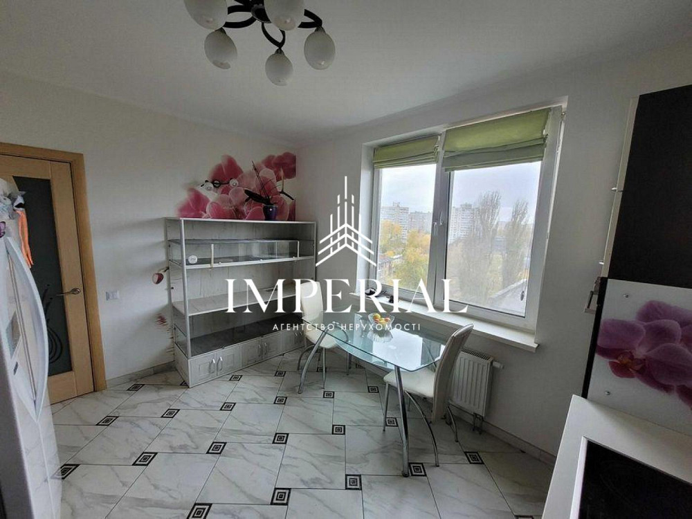 Оренда Квартира 3-кімнатна, 8/17 поверх на вул. Розумовського Київ - фото 4