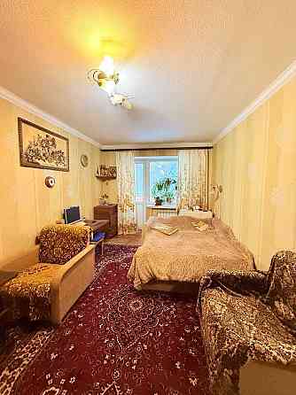 Продаж Квартира 2-кімнатна, 3/5 поверх на Голосіївська вул., д. 18 Kiev