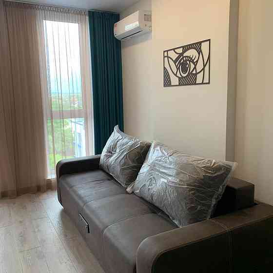 Оренда Квартира 2-кімнатна, 9/10 поверх на ул. Центральная, 19 Київ