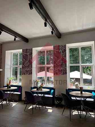 Продаж заклад громадського харчування на Театральна пл., 5 поверх - 1 Uzhhorod