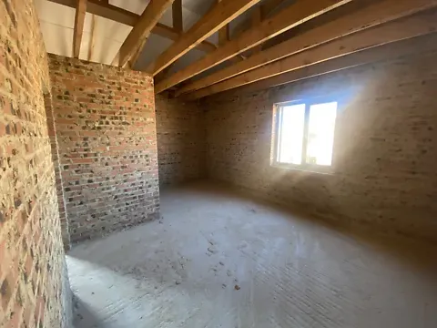 Продаж 2-поверховий   120 кв.м 4 кімн. на Кулика і Гудачека (Макарова) вулиця Рівне - фото 2