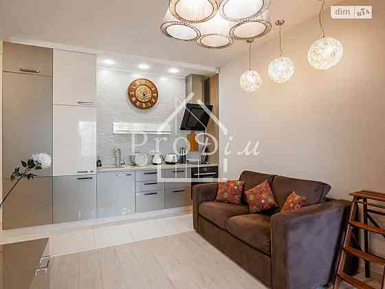 Продаж Квартира 1-кімнатна, 5/5 поверх на Лаврська вул., 8 Київ